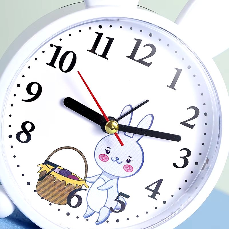 Réveil décoratif blanc motif lapin