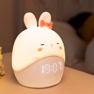 Réveil lapin lumineux pour un endormissement serein