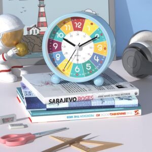 Réveil éducatif garçon design moderne