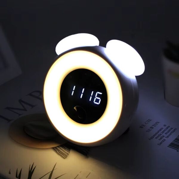 Hc742f050a16c426b87e9ec27788ecdc0J Réveil jour nuit avec des oreilles de chien Réveil jour nuit