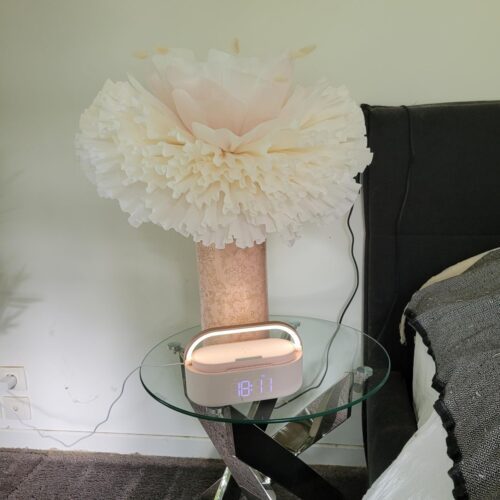 Click to view full screen Radio Réveil moderne ado bluetooth et chargeur sans fil photo review